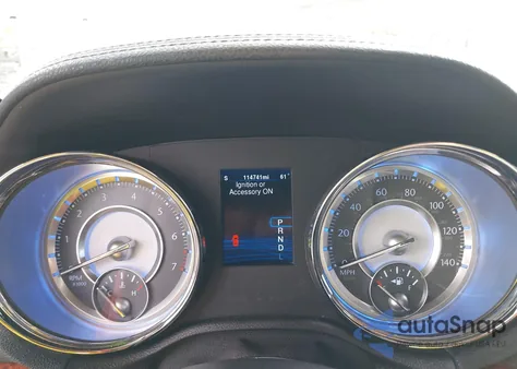 2014 Chrysler 300 из США, поврежденный, VIN 2C3CCAAG9EH239902